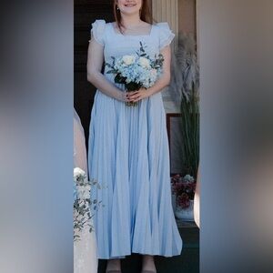 Elegant Blue Pleated Dress